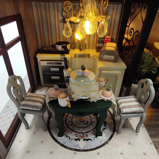 Wizardi House in English Style Miniature Dollhouse Roombox Kit